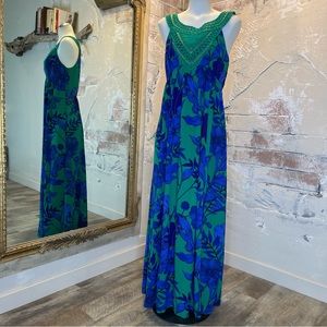 Edme & Esyllte size 8 maxi dress sleeveless, green/blue floral empire, party